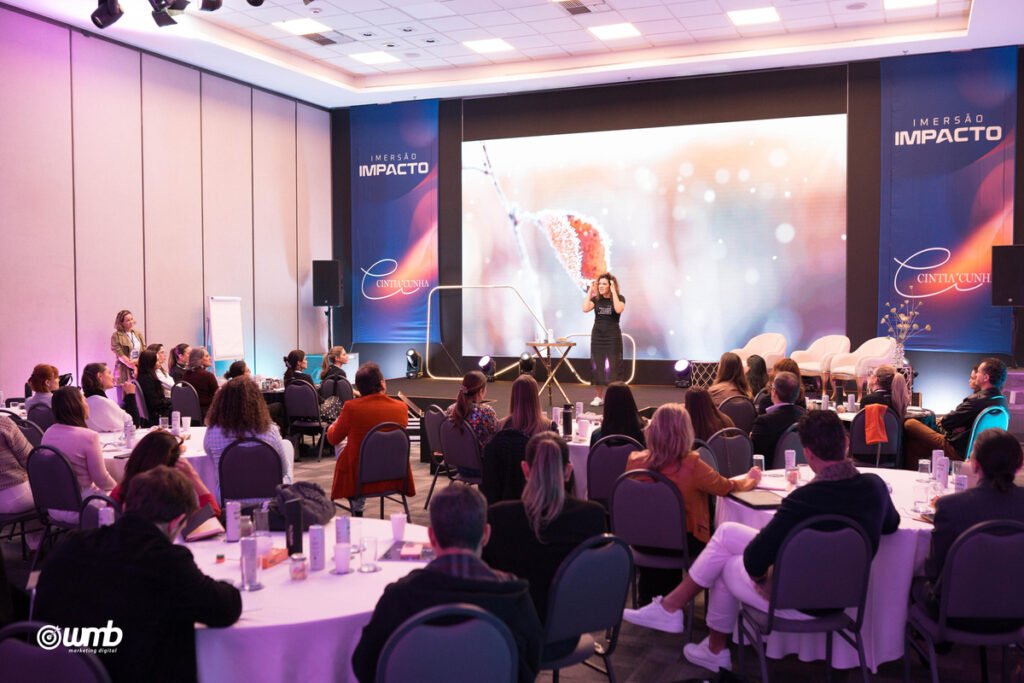 Dra. Cintia Cunha lidera imersão em gestão médica