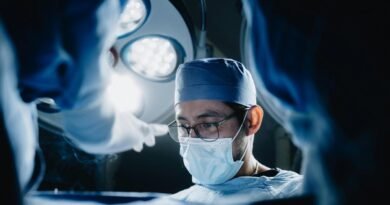 Parceria visa formação de cirurgiões em robótica ortopédica