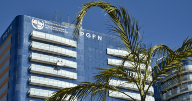 Lei endurece regras fiscais em meio a recorde de arrecadação