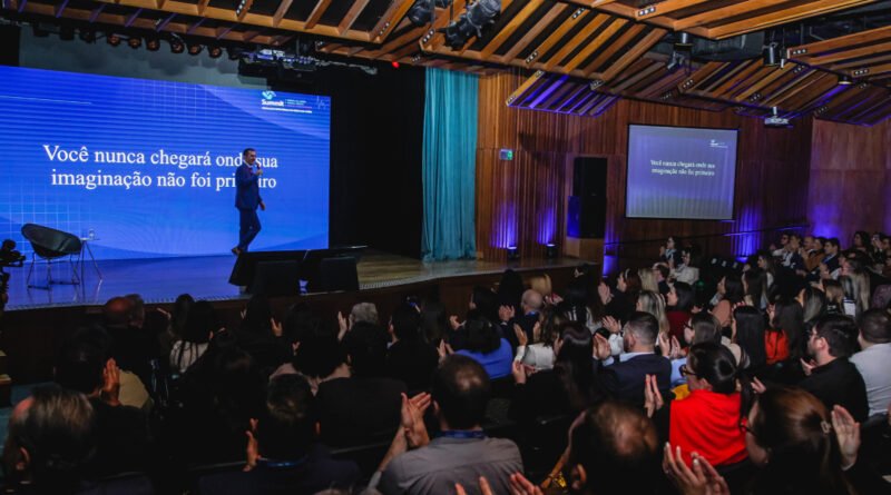 Summit Direito da Saúde reúne advogados em SP