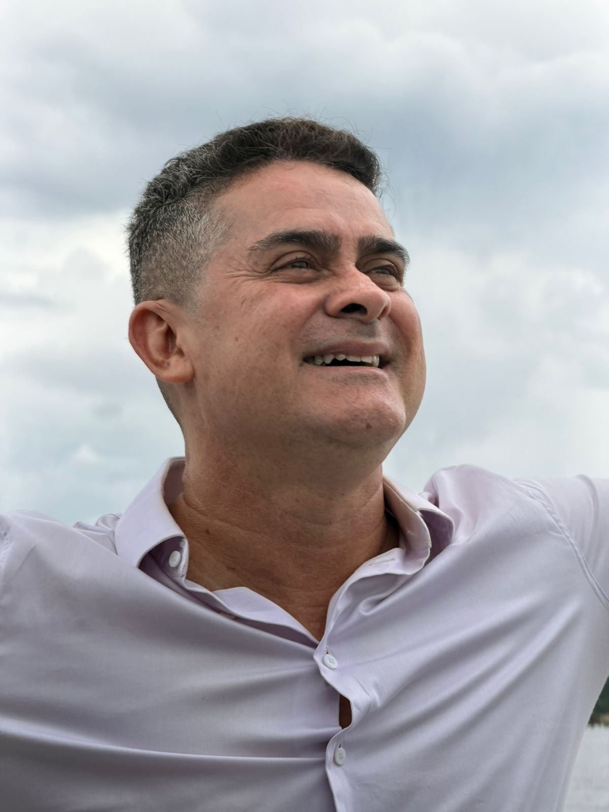 David Almeida consolida força e desponta como “Fator de Desequilíbrio” na corrida pelo Governo do Amazonas