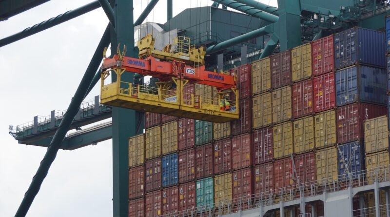 Número de empresas importadoras cresce no Brasil