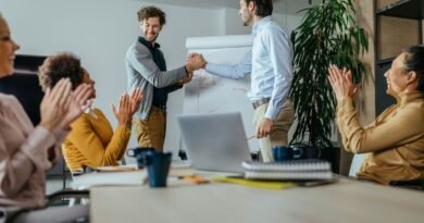 Feedback ao líder fortalece confiança e relações no trabalho