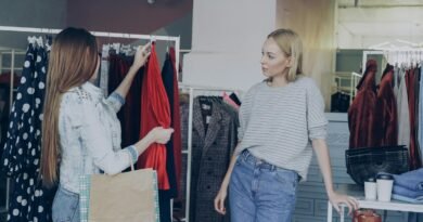 Varejo cresce em datas sazonais, mas falha no atendimento