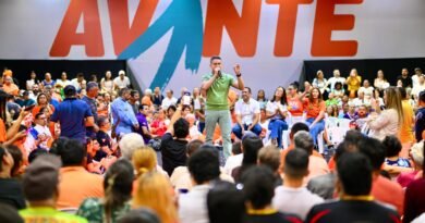 David Almeida reúne mil lideranças, reforça base e acelera expansão política no Amazonas