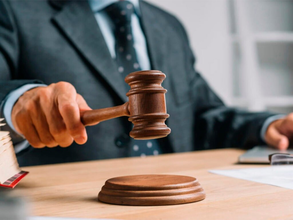 País tem apenas 2,5 mil leiloeiros e setor enfrenta escassez