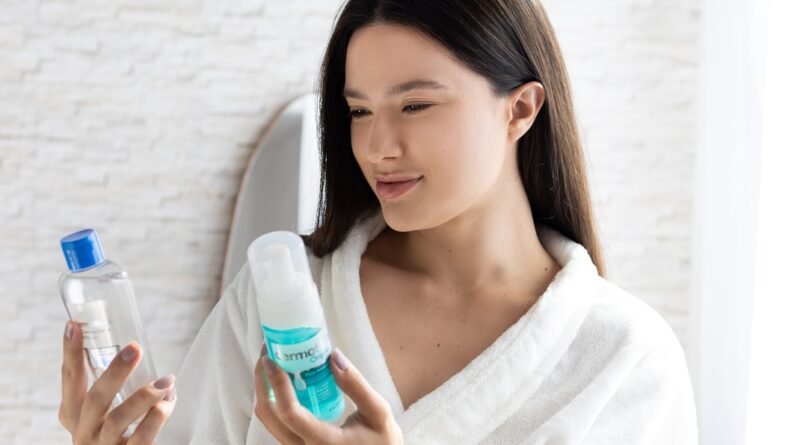 Dia da Mentira: especialista aponta 5 mitos sobre o skincare