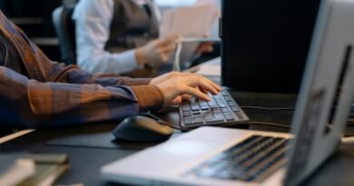 Evoy melhora indicadores e eleva nota no Reclame Aqui