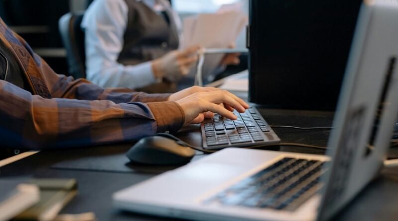 Evoy melhora indicadores e eleva nota no Reclame Aqui