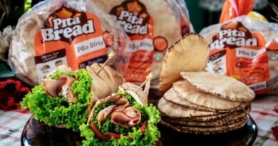 Demanda por pão sírio cresce com novos padrões de consumo