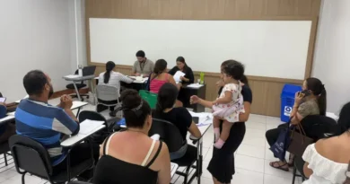 Prefeitura de Manaus inicia entrega de documentos dos classificados no Bolsa Idiomas 2026