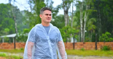 David Almeida destaca impacto da pavimentação do ramal do Cuieiras durante visita à zona rural de Manaus