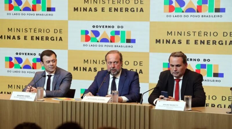 Governo cria subsídio de até R$ 0,89 para conter alta da gasolina e do diesel