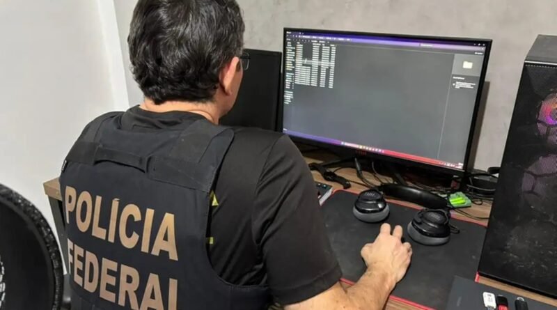 PF investiga crime de racismo em canal de mensagens na Operação Aequitas