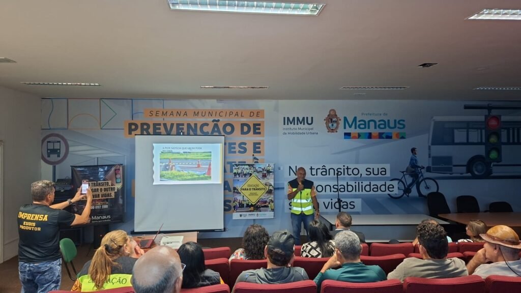 Condutor Consciente em Manaus capacita motoristas para trânsito seguro