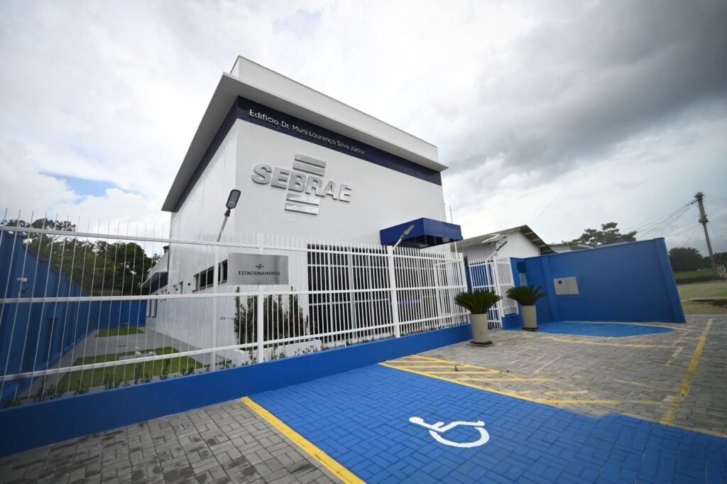 Sebrae Amazonas inaugura escritório em Autazes e homenageia Muni Lourenço