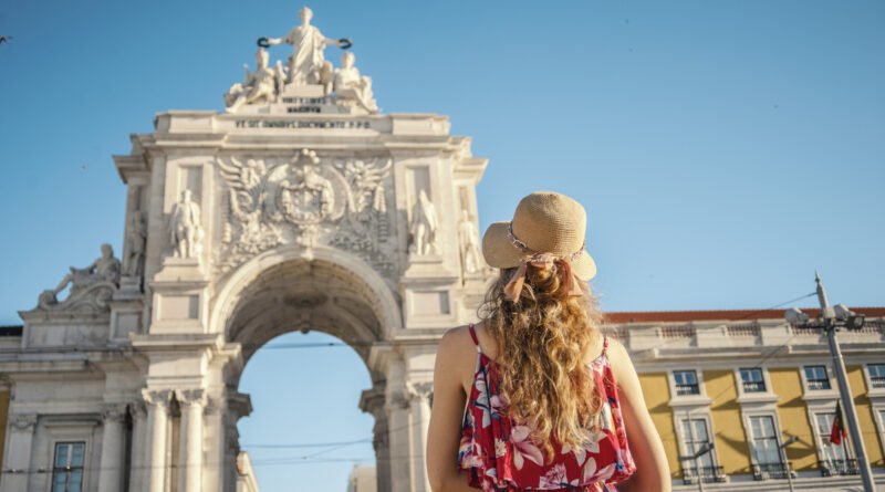 Seguro viagem é obrigatório para visitar Portugal