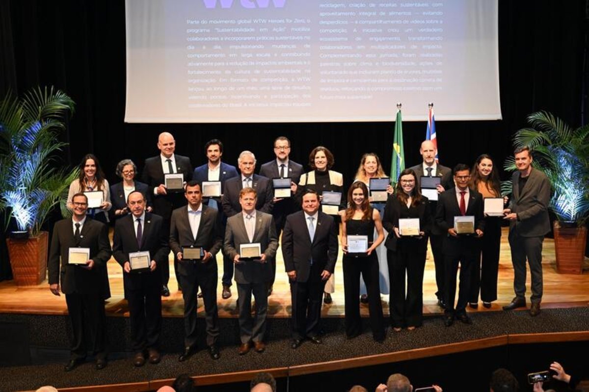 Projeto Águias concede 200 bolsas para capacitação de jovens