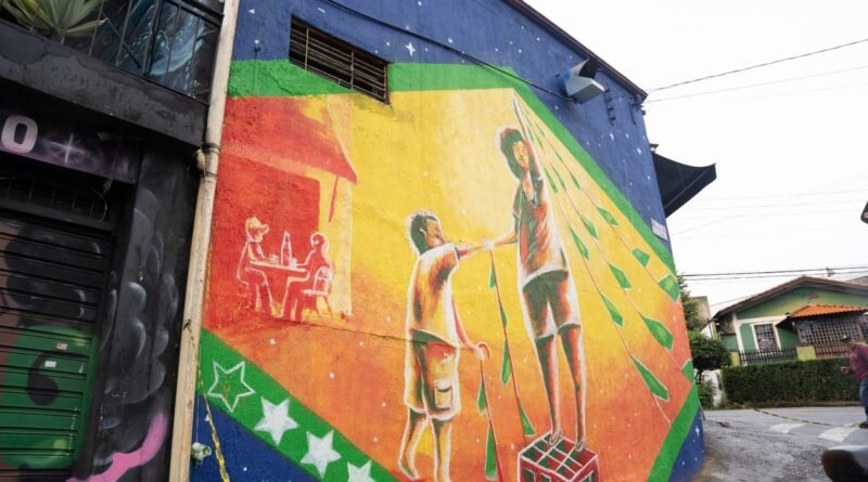 Coca-Cola FEMSA Brasil leva arte da Copa às ruas de SP
