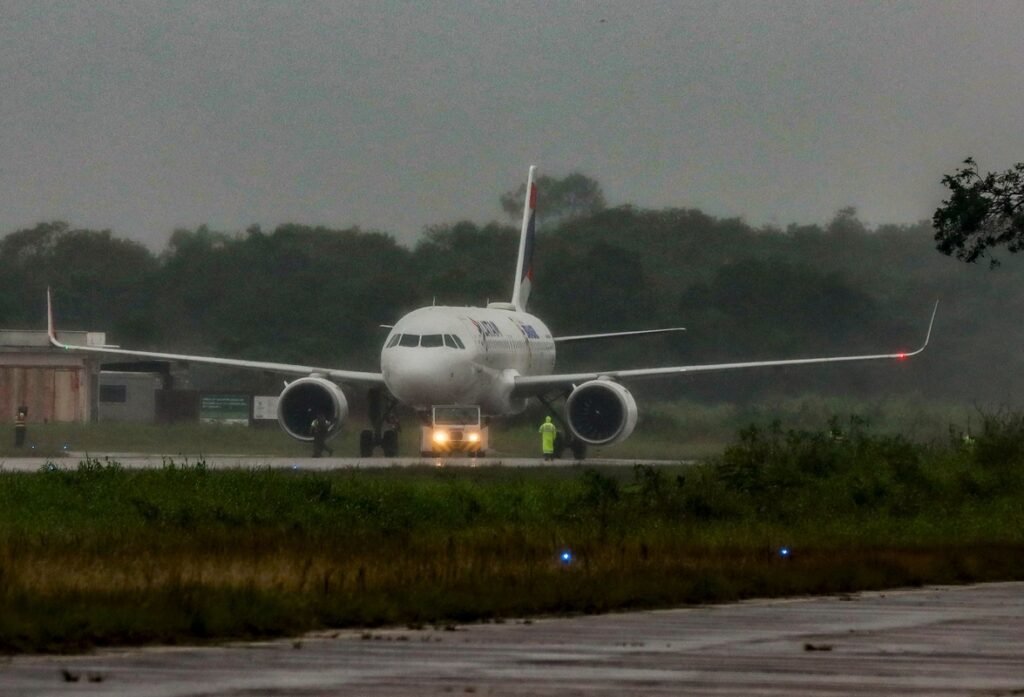 Socorro a empresas aéreas é estratégico para o turismo