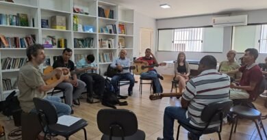 Oficina aborda deficiência visual na educação musical