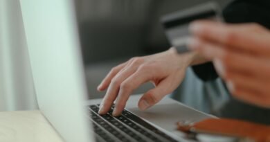 Empréstimo online exige atenção para evitar golpes