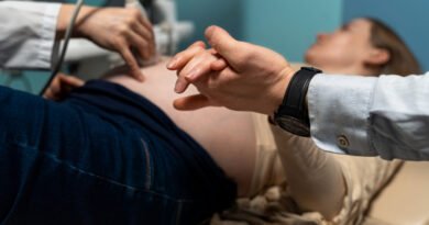 Cirurgia fetal reduz sequelas de mielomeningocele