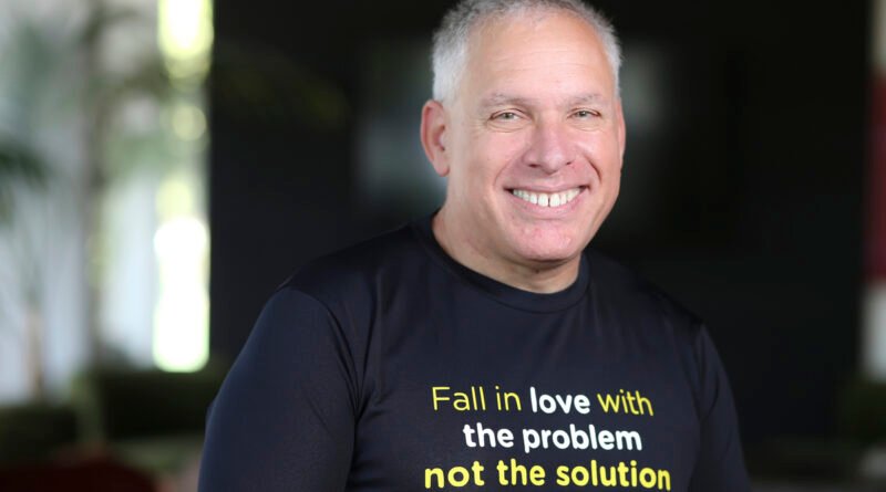 Novo livro de Uri Levine é lançado no Brasil