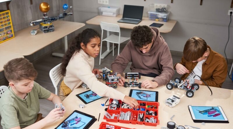 VIVA auxilia escolas no uso de tecnologia educacional