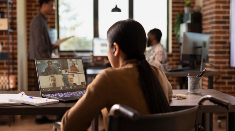 Designa amplia serviços com avanço da educação digital