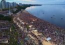 Praia da Ponta Negra recebe segunda edição do Amanhecer Manaus com expectativa de reunir mais de 100 mil pessoas