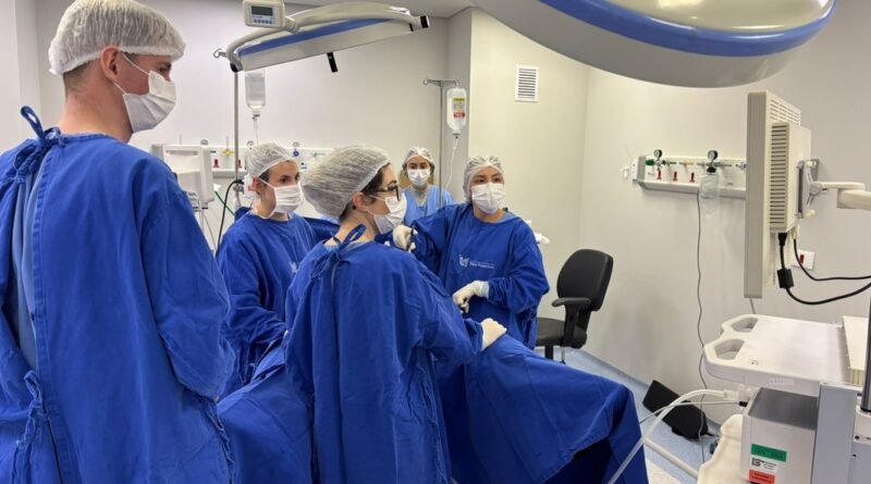 Hospital Papa Francisco realiza primeira cirurgia por vídeo