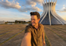 Influenciador de Brasília, Eldo Gomes, lança série de turismo