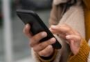 Por que os brasileiros estão adiando a compra de smartphones