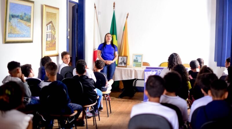 CUTUCAR transforma patrimônio histórico em sala de aula