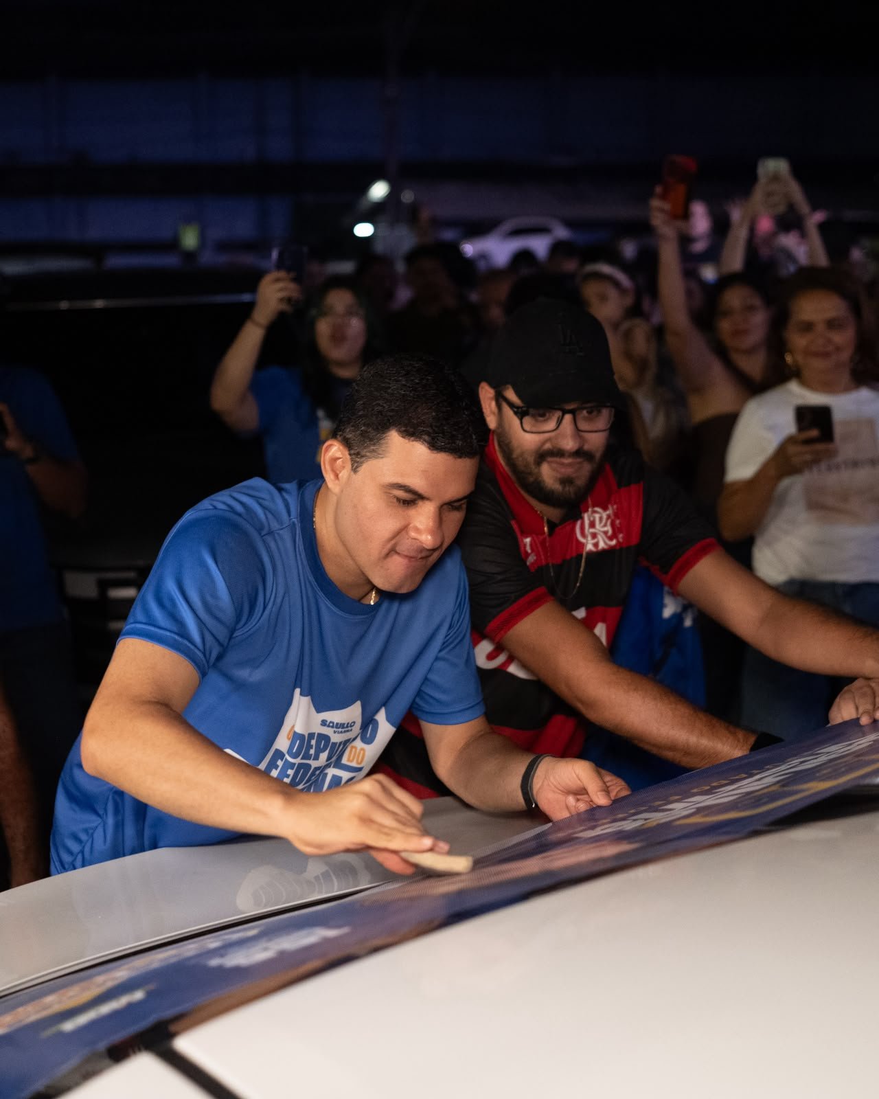 Saullo Vianna inicia campanha à reeleição com grande adesivaço em Manaus