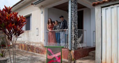 Moradores transformam cidade mineira com arte contemporânea
