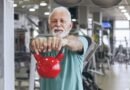 Musculação para idosos: como treinar de forma segura