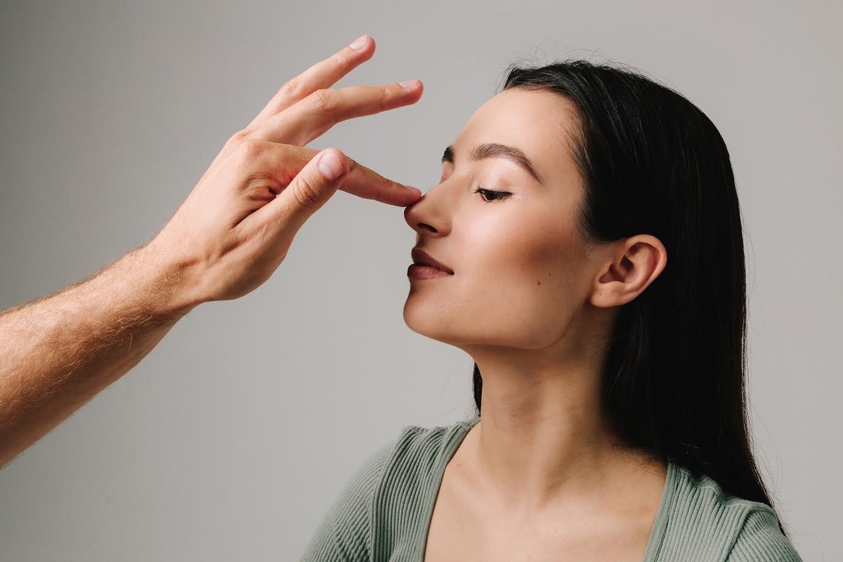Rinoplastia evolui e alia estética e função respiratória