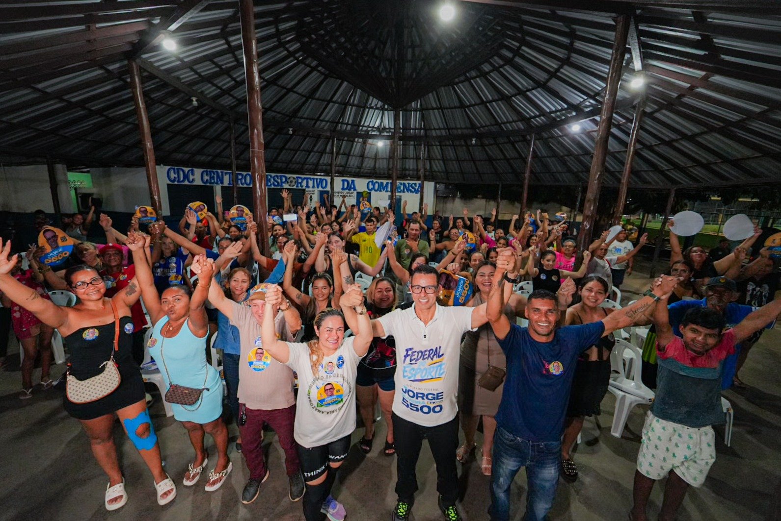 No bairro da Compensa, Jorge Oliveira destaca fortalecimento de projetos esportivos para ampliar inclusão social das famílias
