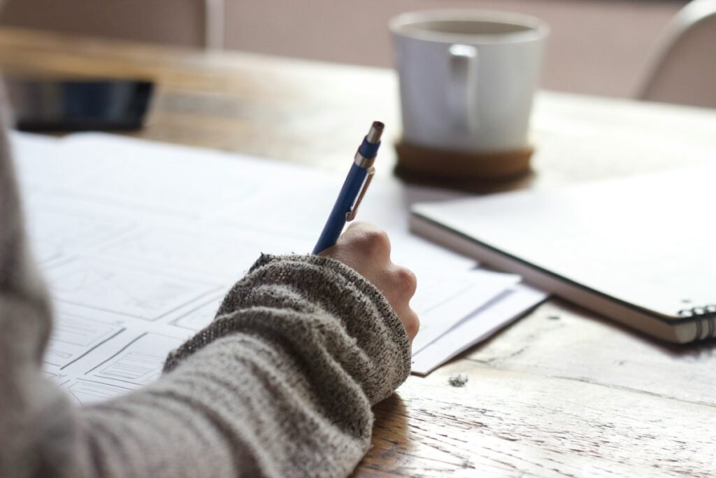 Trabalhadores de MG priorizam estudo de idiomas e tecnologia