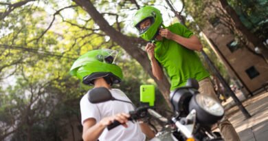 inDrive lança guia de segurança para motociclistas parceiros
