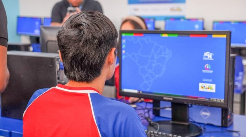 Aprender Conectado supera marca de 30 mil escolas