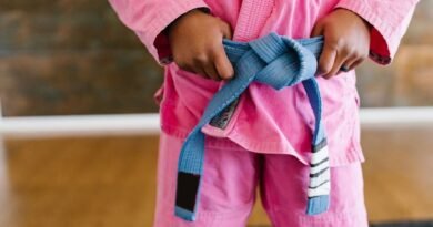 Aos 12 anos, brasileira acumula títulos no jiu-jítsu e MMA