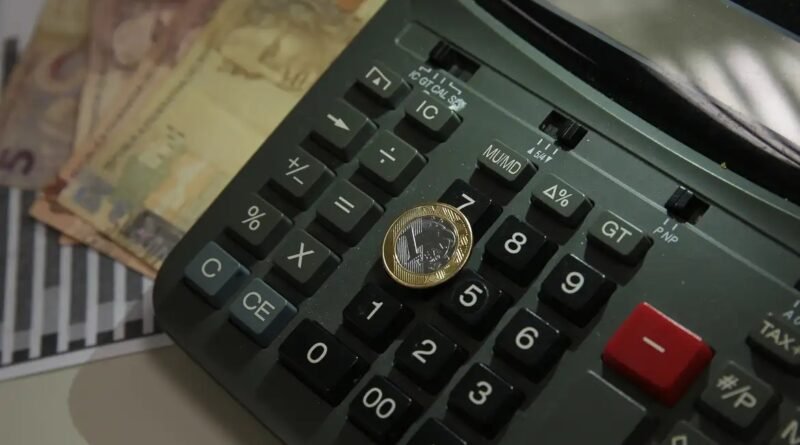Inflação de setembro é a maior desde abril, diz IBGE