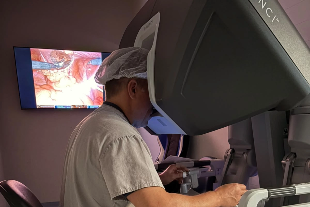 ICT.R oferece modalidades em cirurgia robótica em Urologia