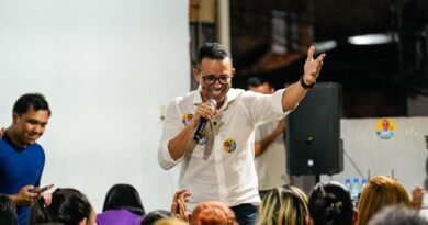 Jorge Oliveira fortalece diálogo com comunitários e comerciantes de Manaus