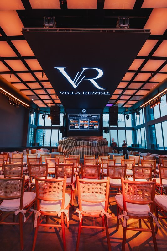 Villa Rental apresenta Villa Vision, IA para eventos