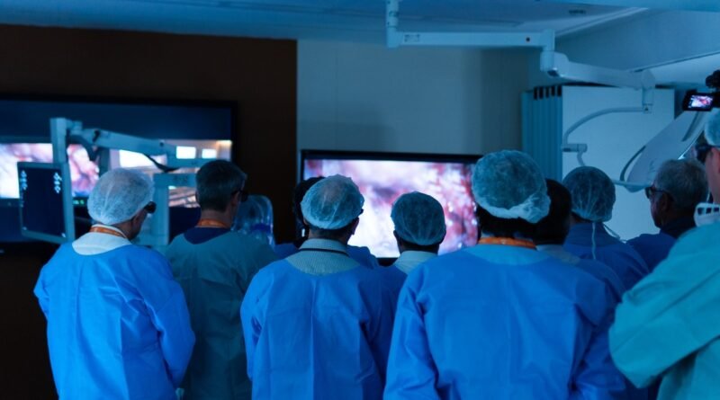 Cirurgias de alta precisão também sobrecarregam o corpo
