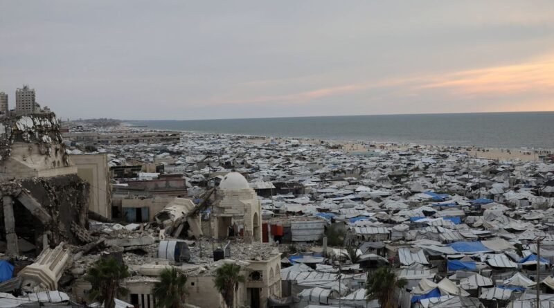 Displaced Families Endure Difficult Living Conditions in Gaza Displaced Palestinian families continue to live in tents and temporary shelters in the Gaza Strip on October 5, 2026, amid widespread destruction of homes and infrastructure and difficult humanitarian conditions, with limited access to adequate housing, water and other basic services. Photo by Belal Osama apaimages Gaza Gaza Strip Palestinian Territory 051026_Gaza_BO_006 Copyright: xapaimagesxBelalxOsamaxxapaimagesx No Use Switzerland. No Use Germany. No Use Austria